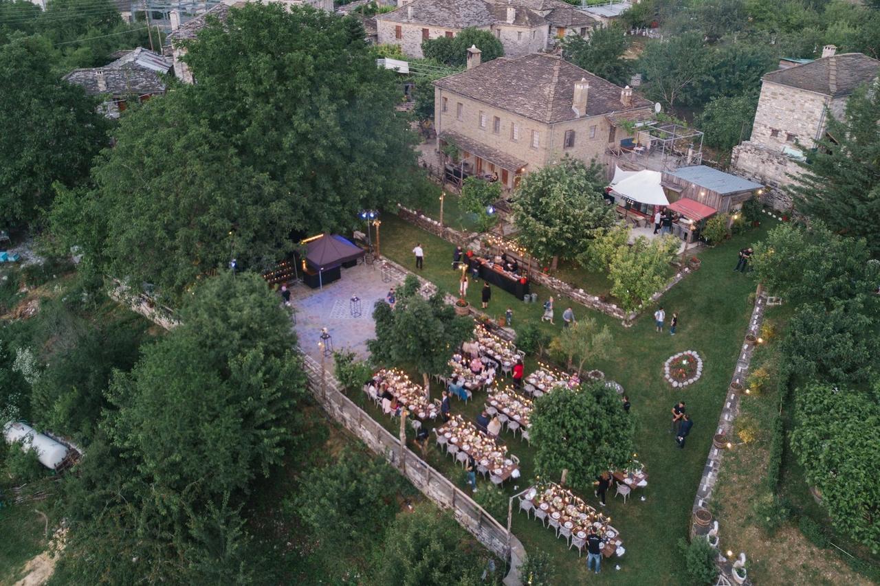 Kalliopi Papingo Buitenkant foto